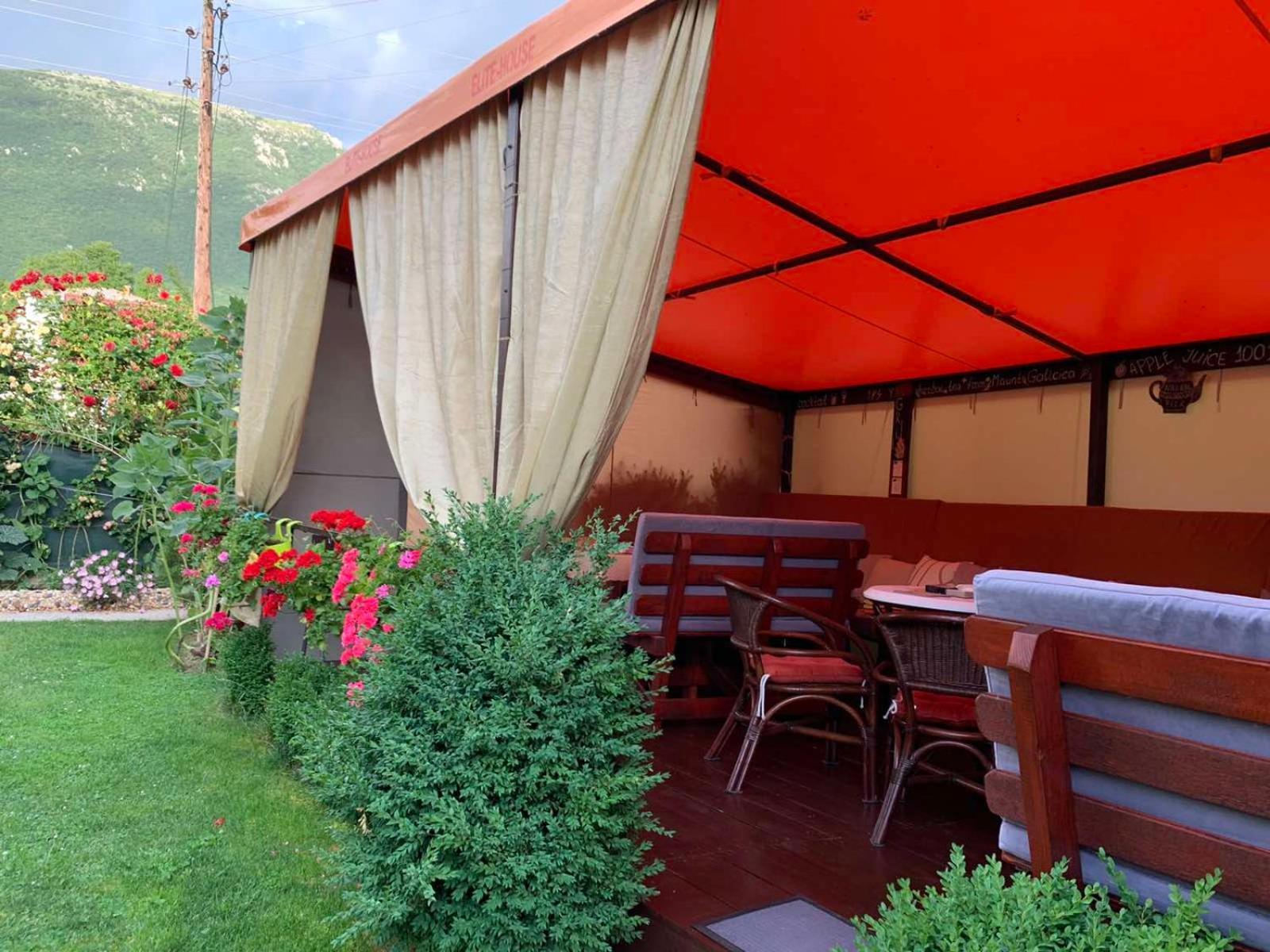 Yard House Trpejca Hotel Охрид Екстериор снимка