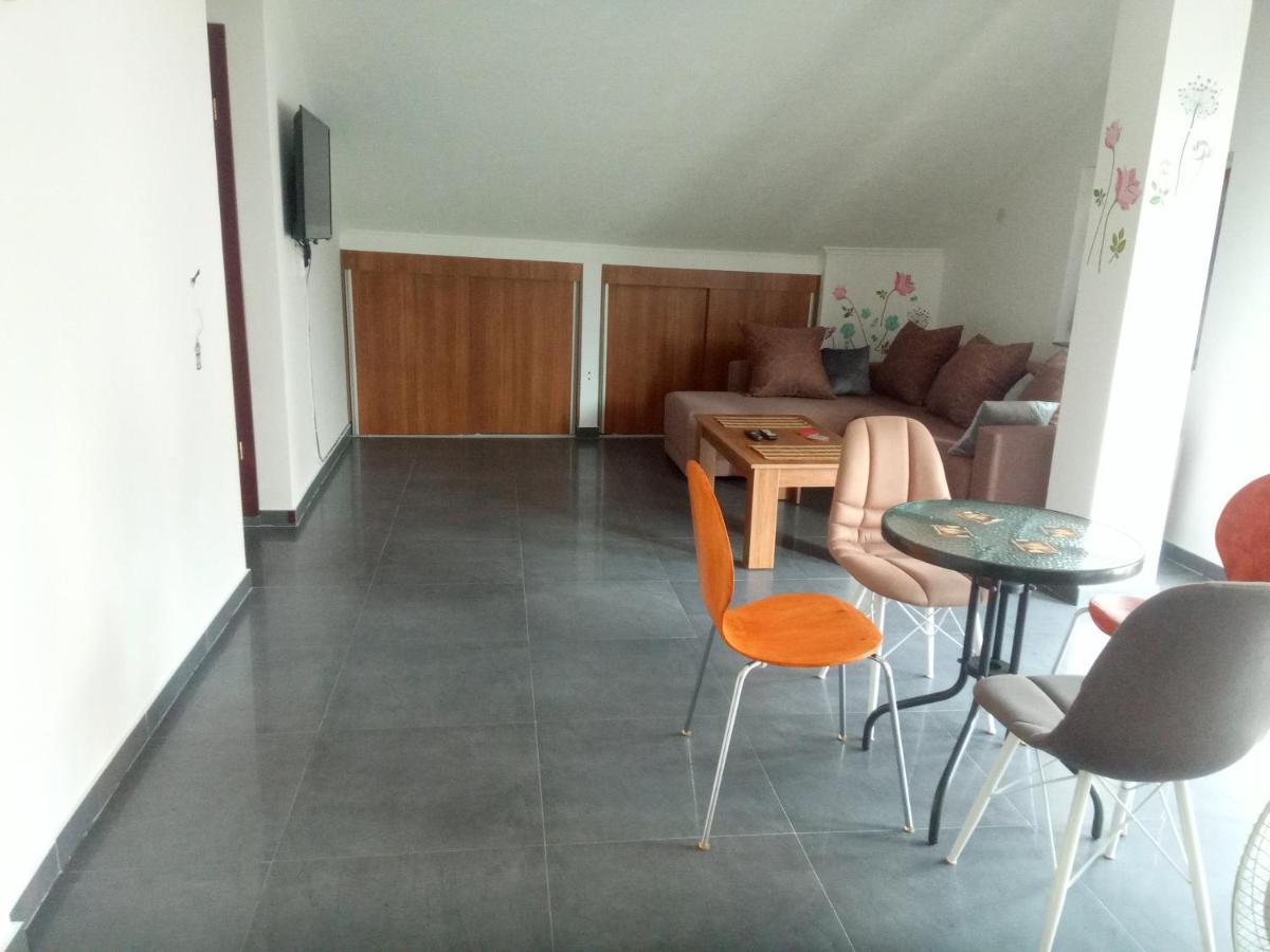 Yard House Trpejca Hotel Охрид Екстериор снимка