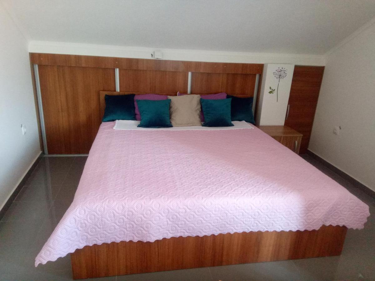 Yard House Trpejca Hotel Охрид Стая снимка